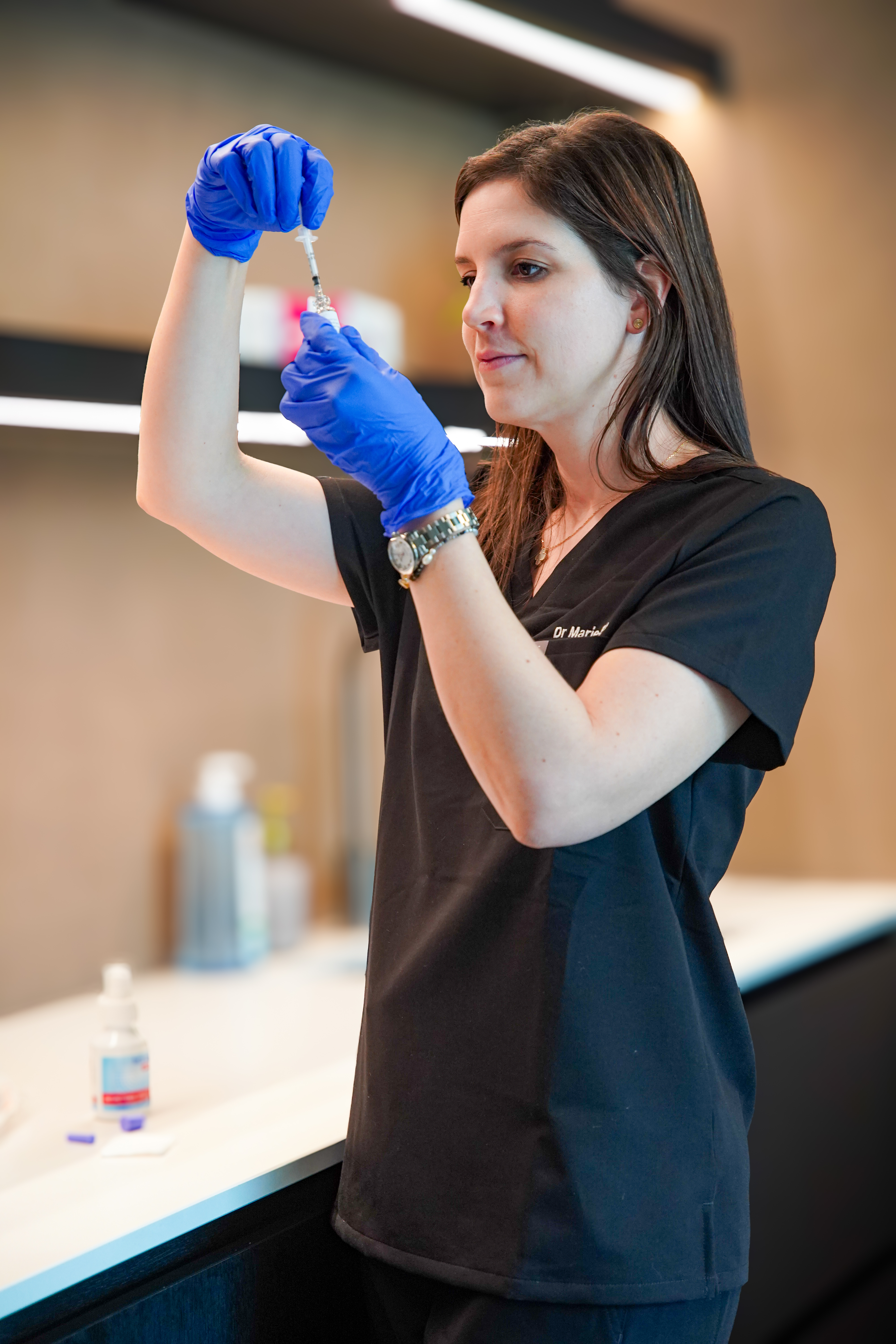 Dr Marie-Eve